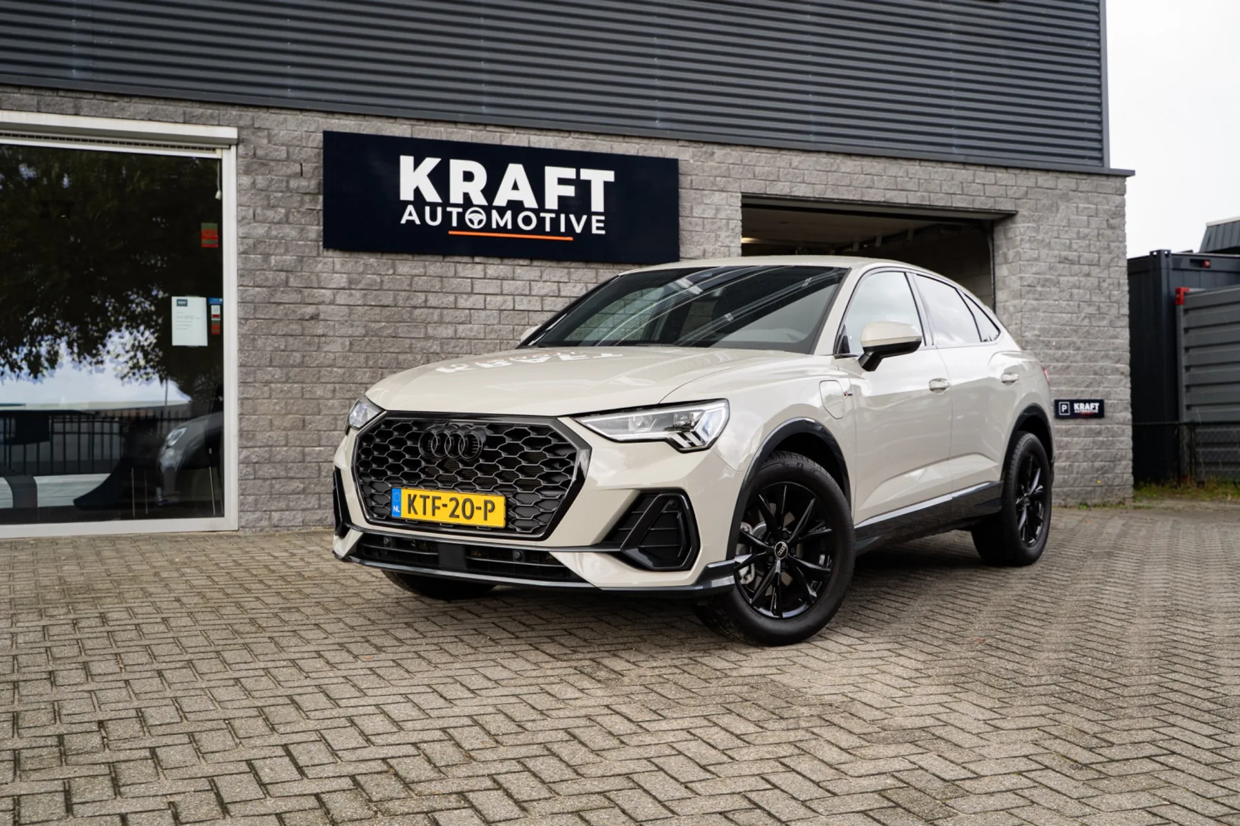 Audi Q3 Sportback S line